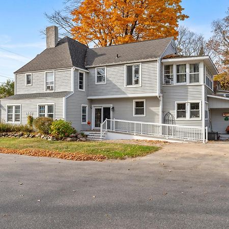 Charlevoix House - The Northside Bed & Breakfast Bagian luar foto